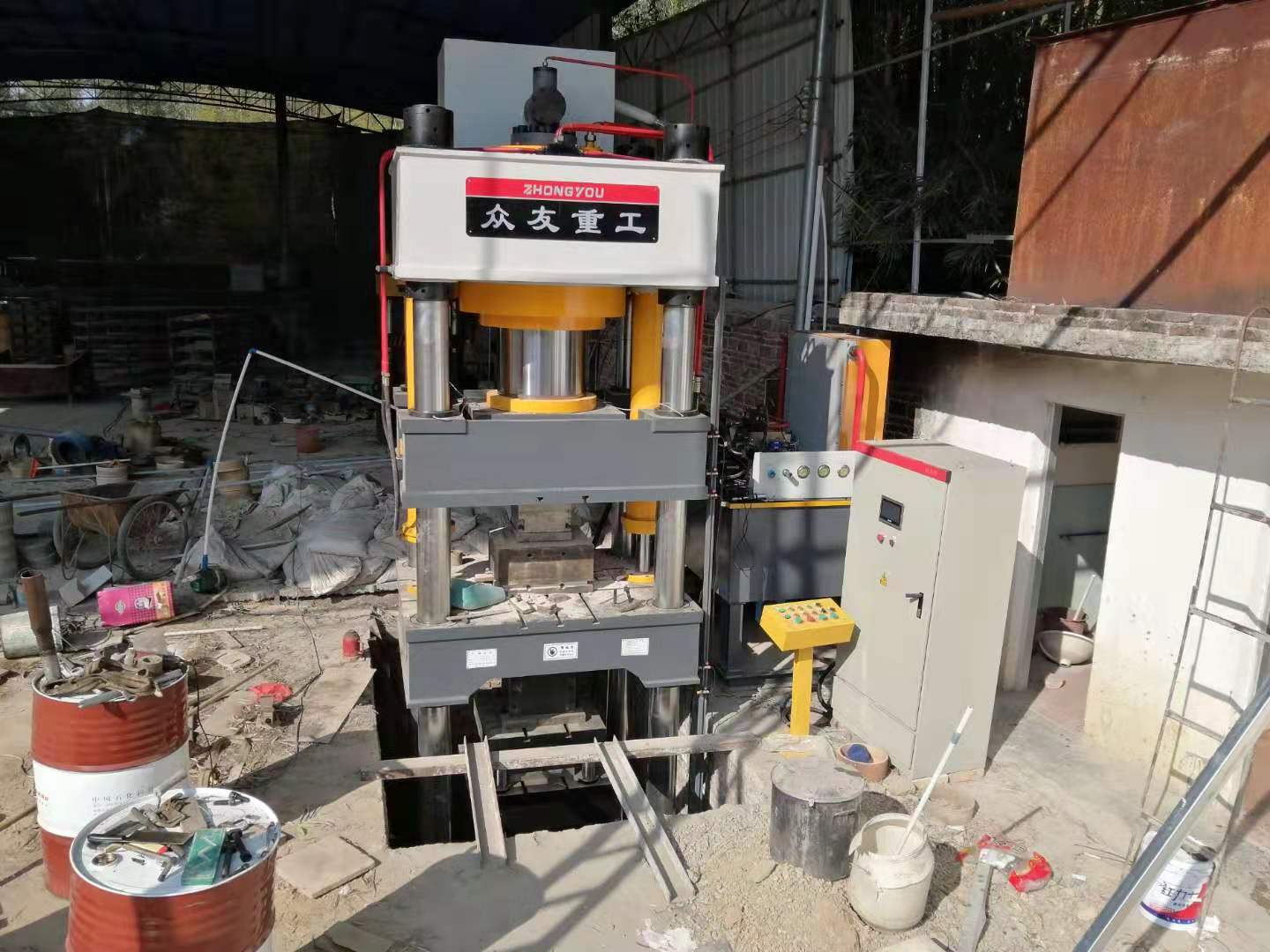 石墨匣缽成型油壓機(jī)實體廠家