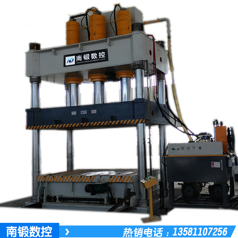 630噸四柱油壓機帶移動工作臺帶液壓墊液壓機壓汽車內(nèi)飾油壓機