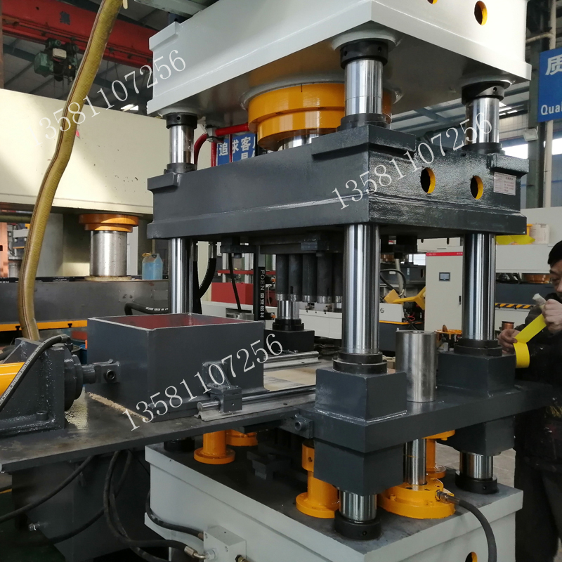 200噸全自動上料煙霧彈粉末成型四柱液壓機(jī) 200t四柱油壓機(jī)