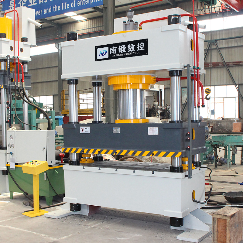 315T四柱油壓機(jī)，金屬拉伸油壓機(jī)大工作臺(tái)面
