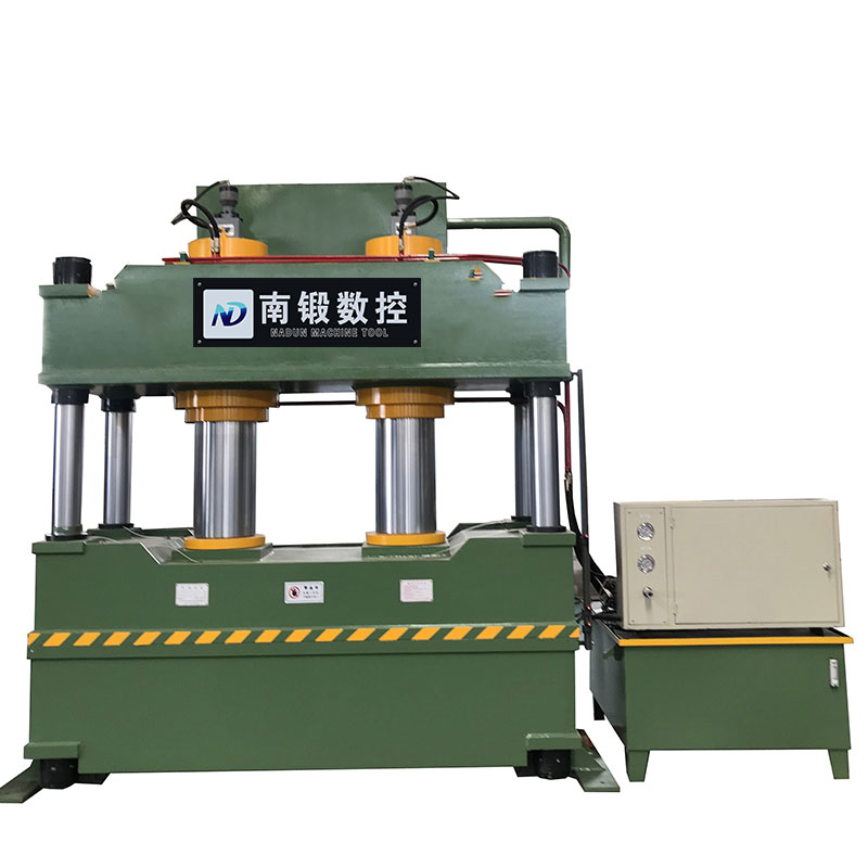 滕州500噸氧化鎂門(mén)芯成型液壓機(jī)500T雙缸大臺(tái)面四柱油壓機(jī)